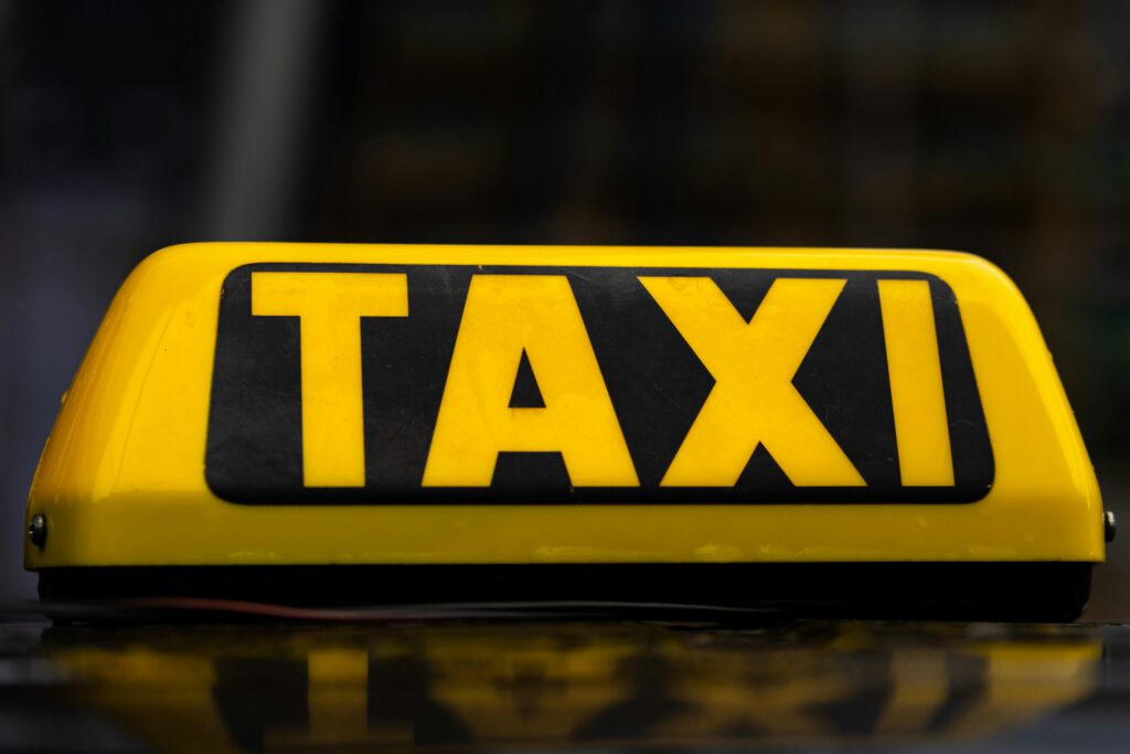 Taxi pour transfert aéroport Lyon Saint-Exupéry